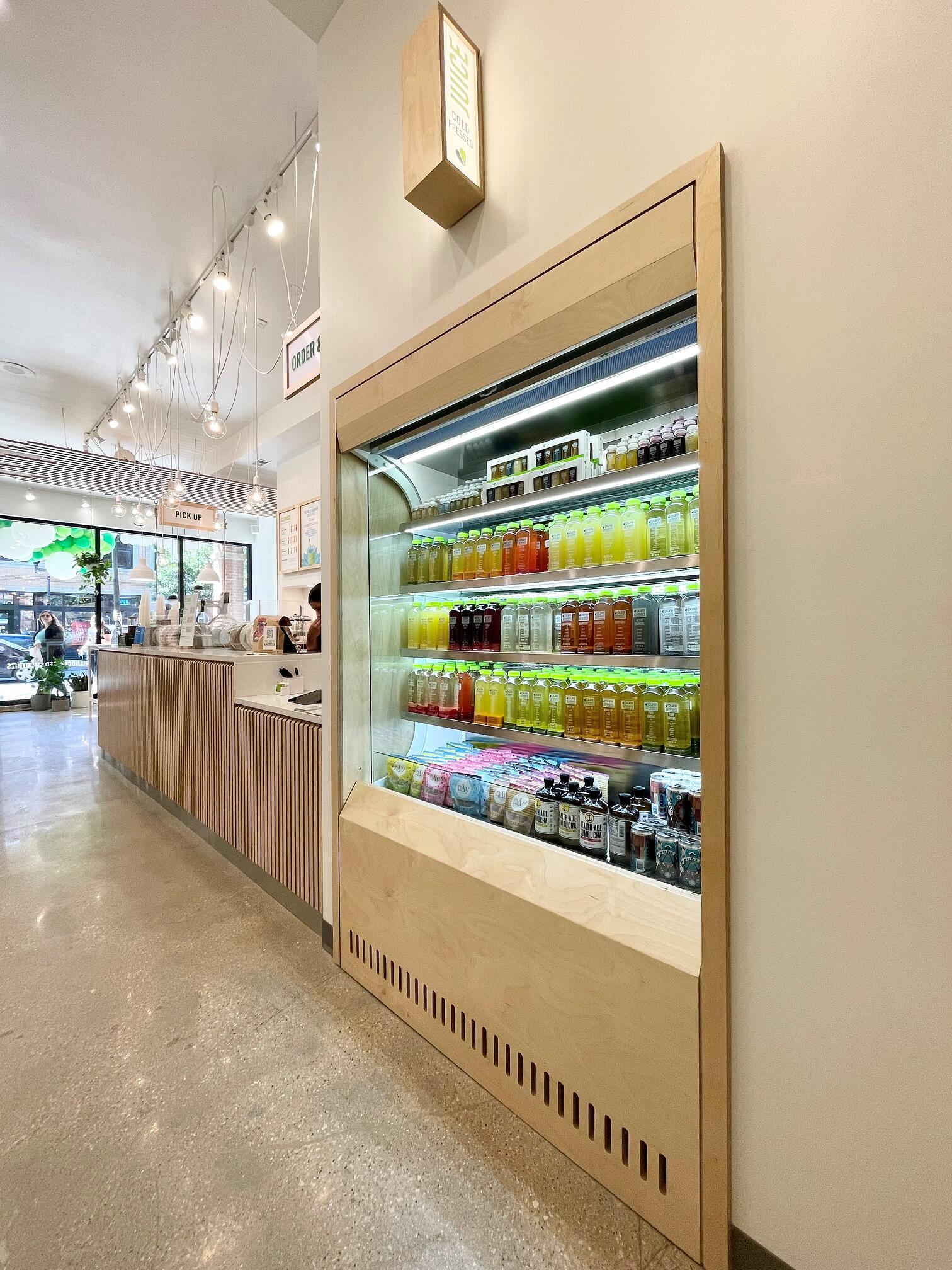 Pure Green interior - juice display